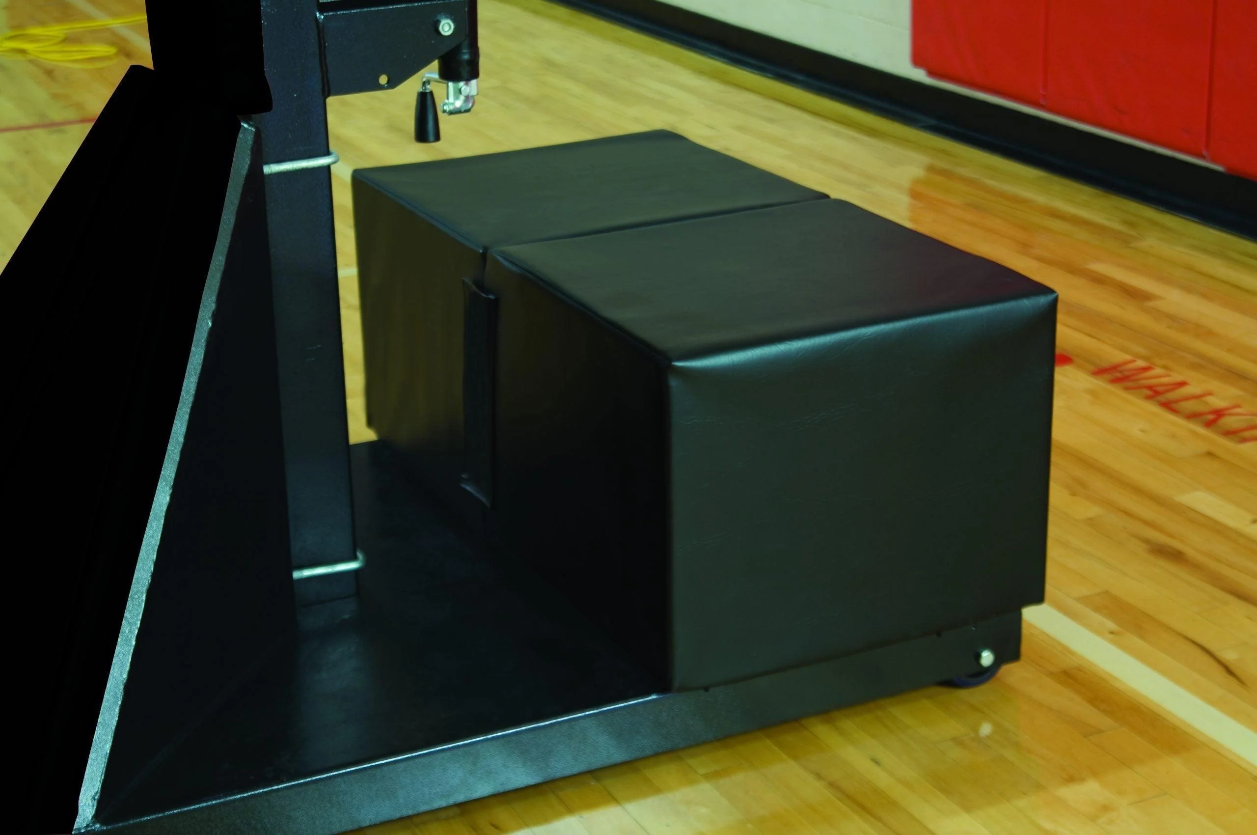 Bison Max Portable Adjustable Basketball Hoop - Image 3